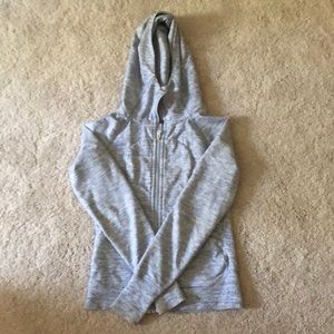 LULULEMON | Grey zip up